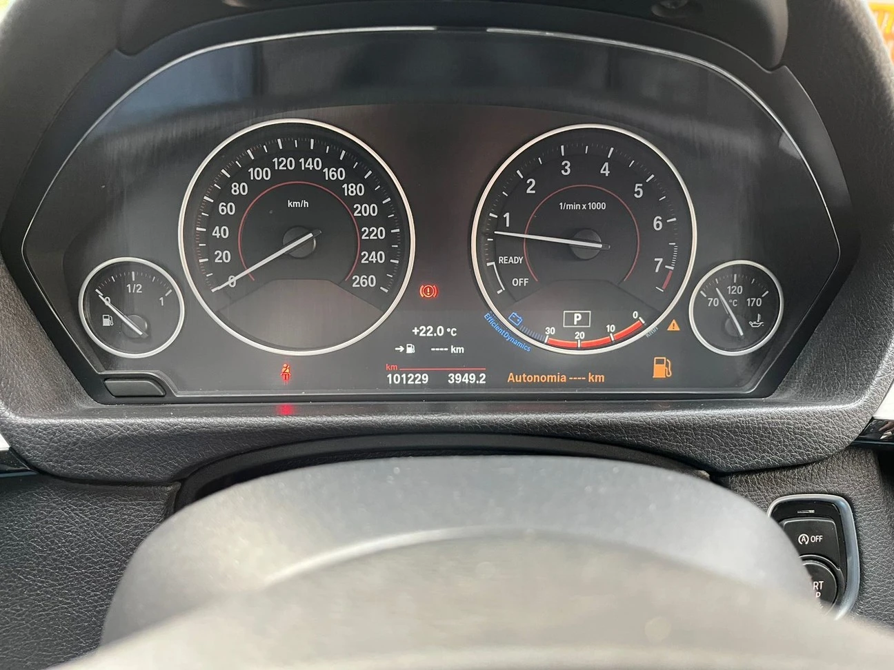 BMW 320I