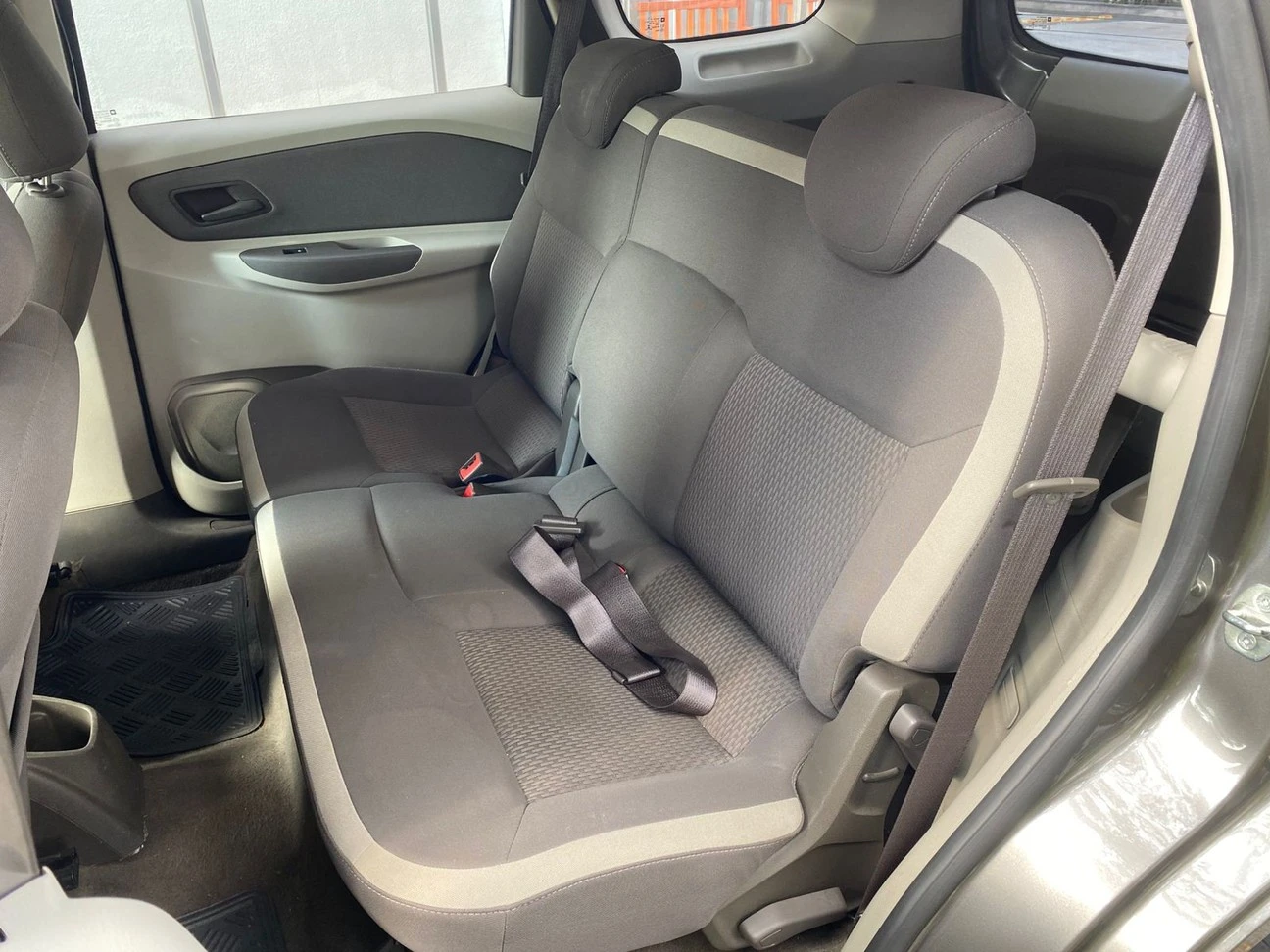 CHEVROLET SPIN