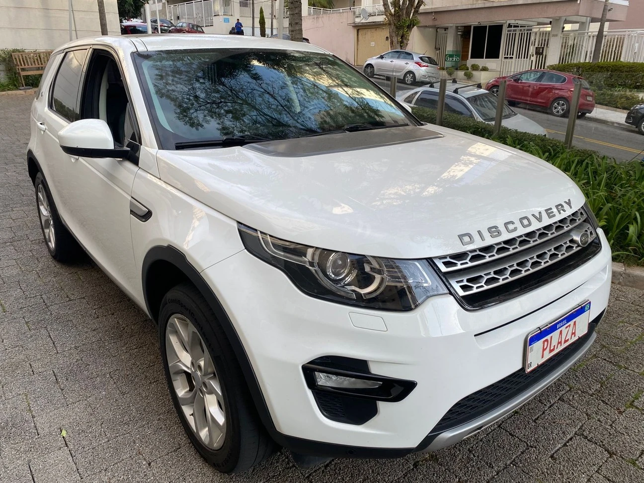 LAND ROVER DISCOVERY SPORT