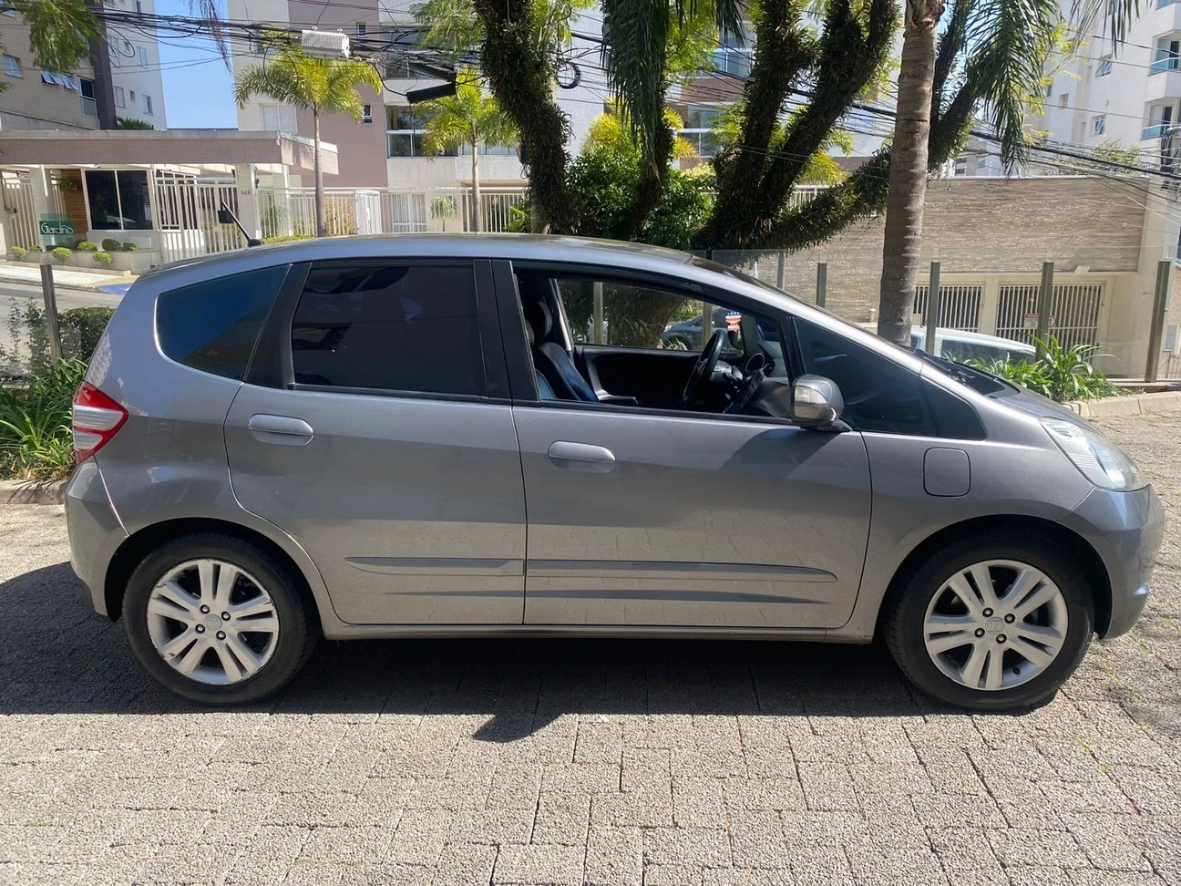 HONDA FIT