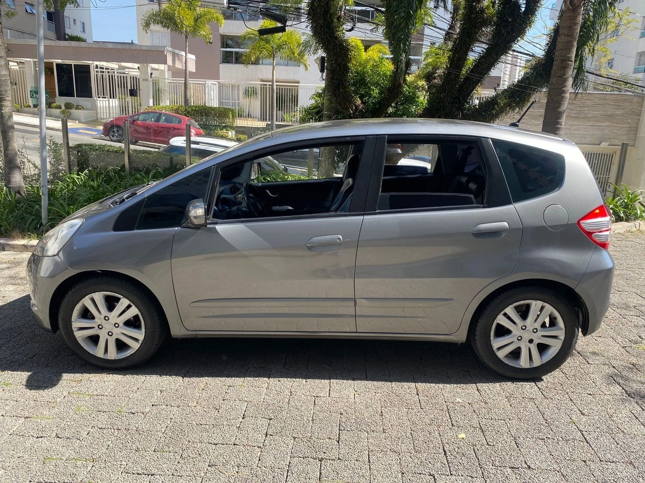 HONDA FIT