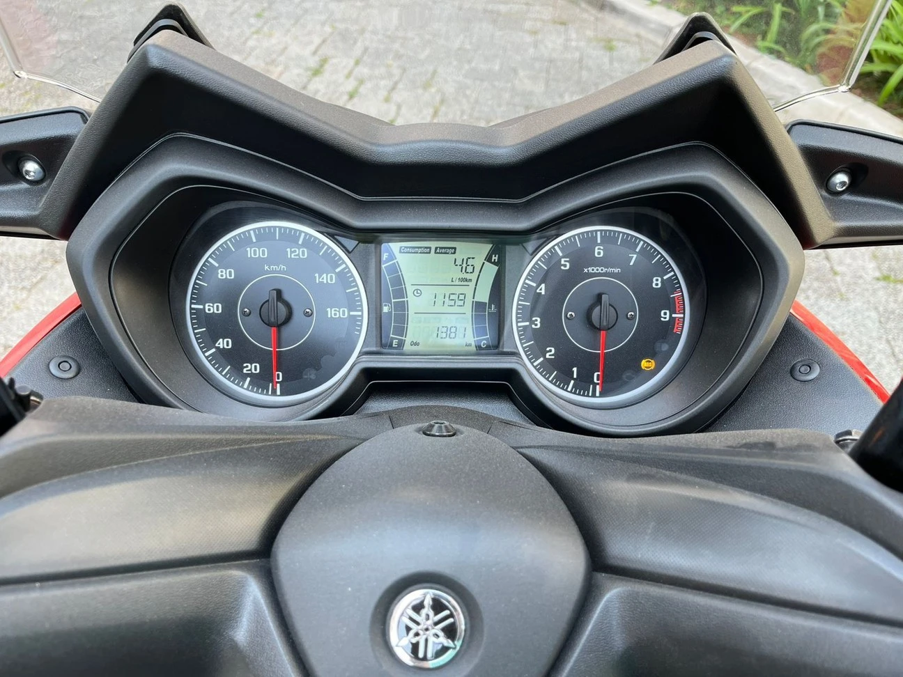 YAMAHA XMAX ABS