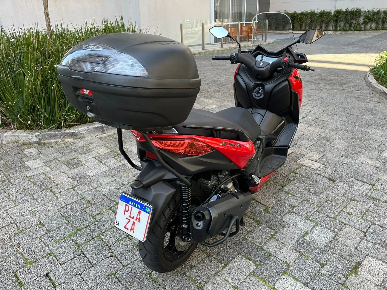 YAMAHA XMAX ABS