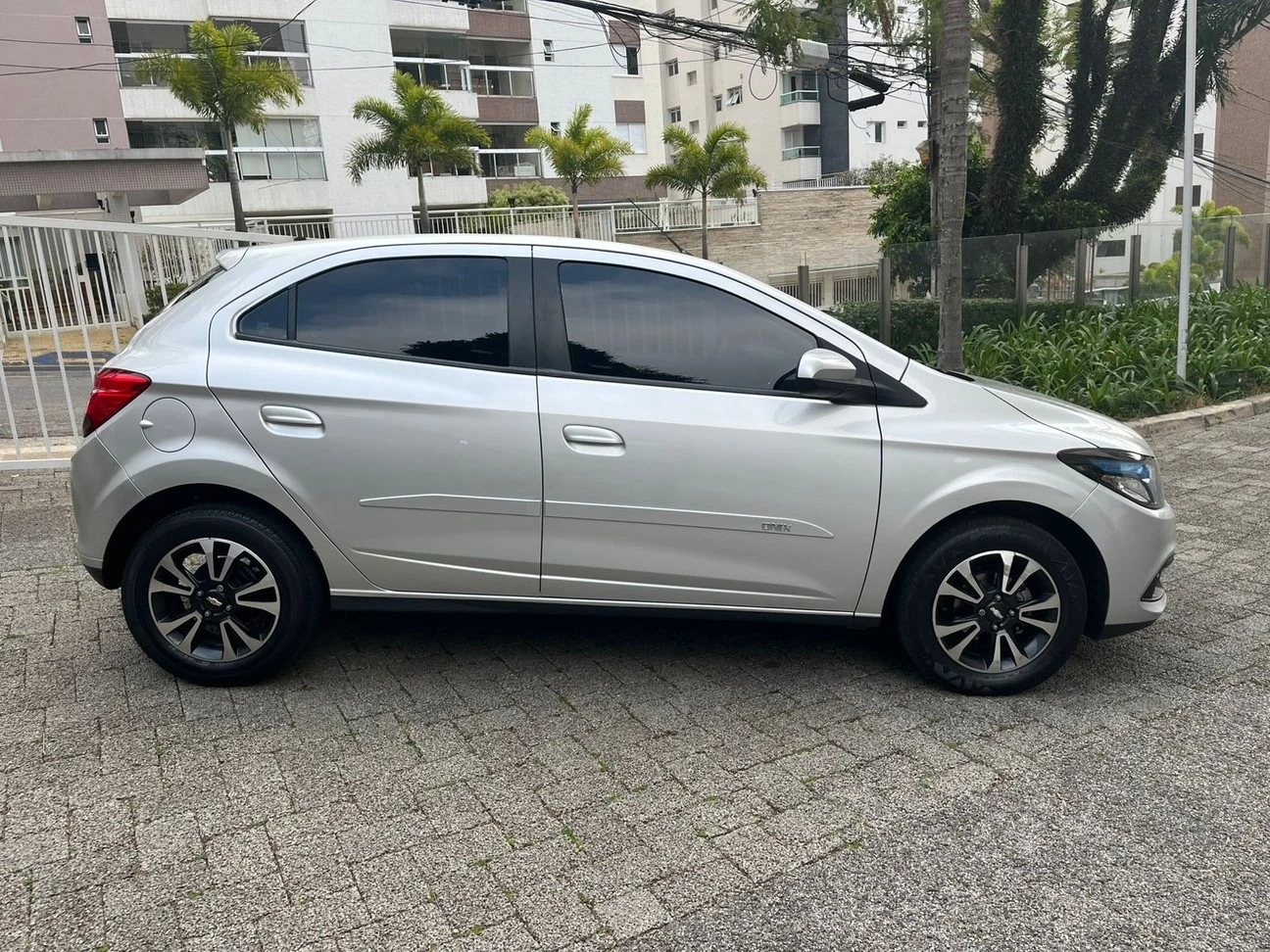 CHEVROLET ONIX