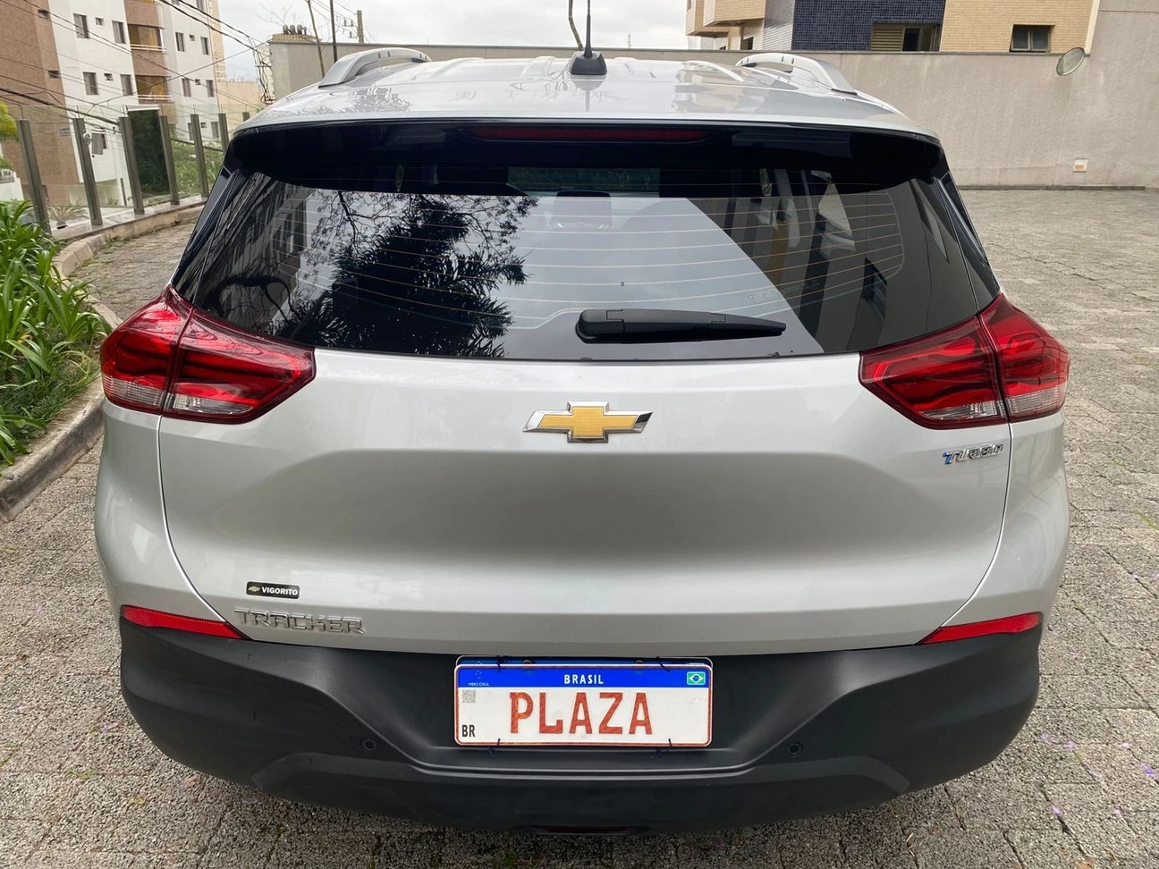CHEVROLET TRACKER