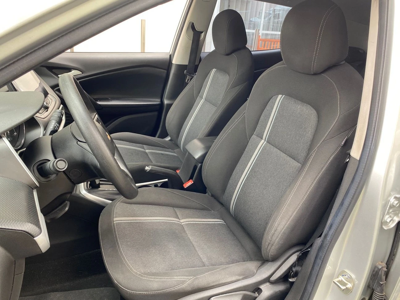 CHEVROLET TRACKER