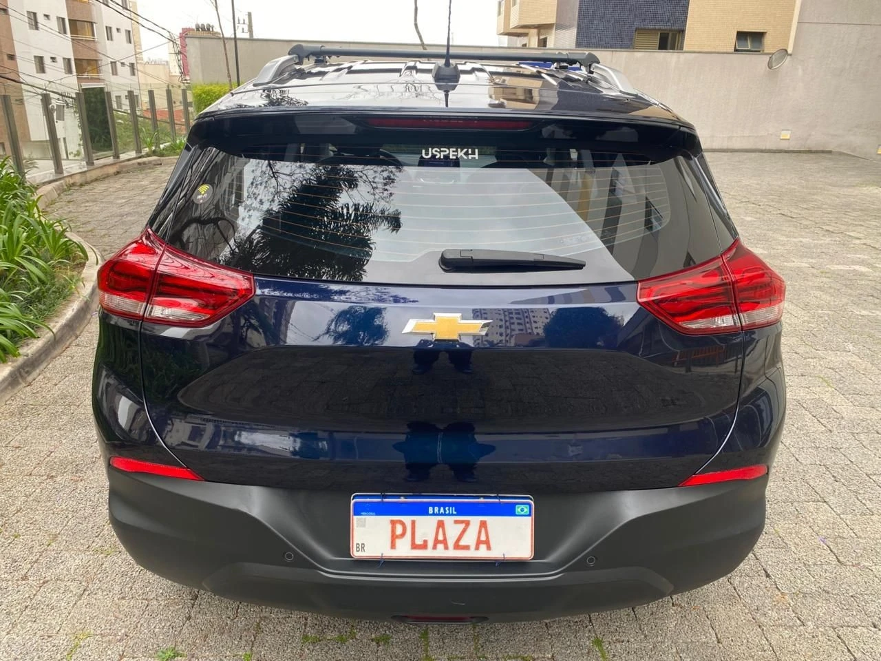 CHEVROLET TRACKER