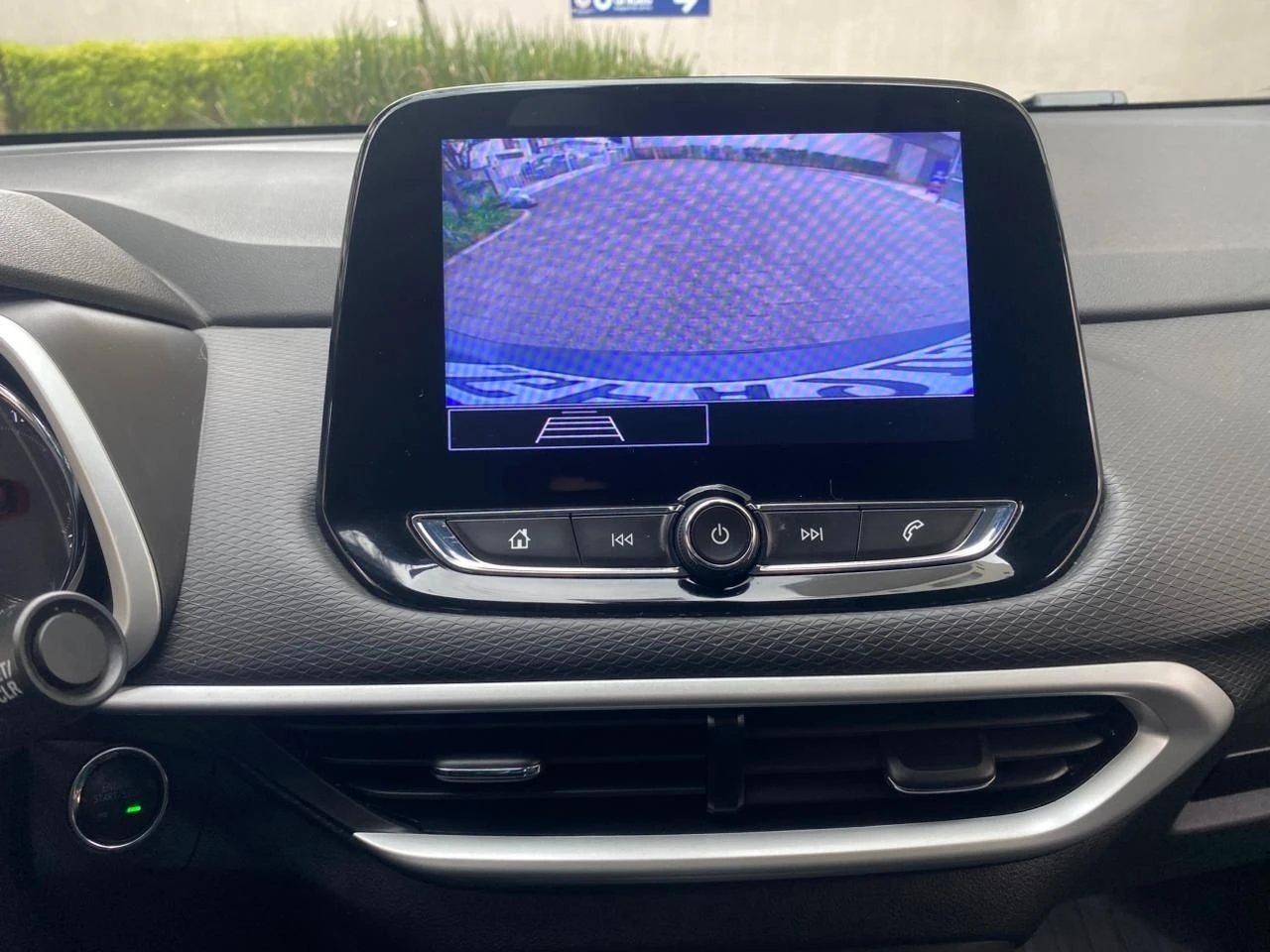 CHEVROLET TRACKER