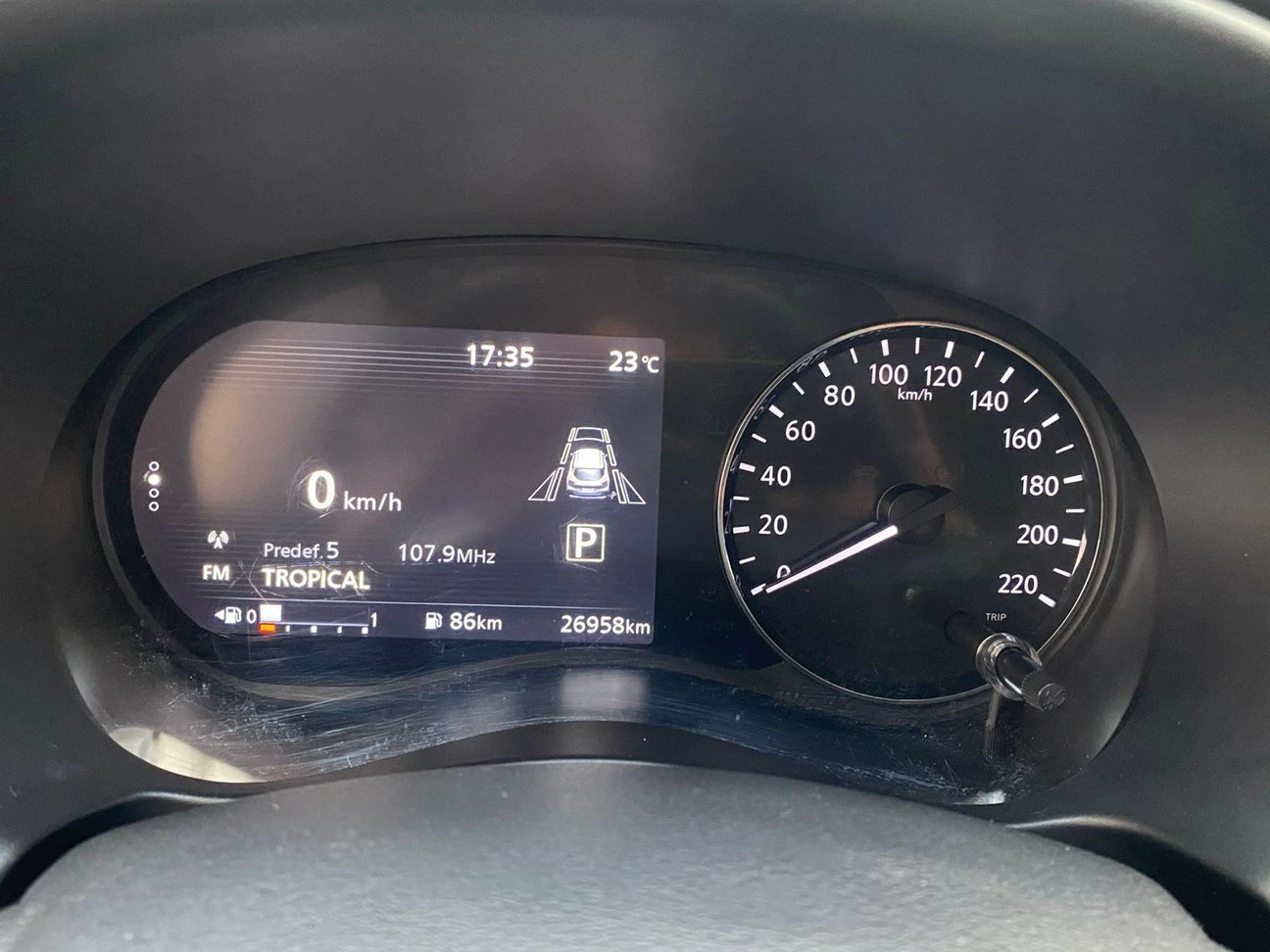 NISSAN KICKS