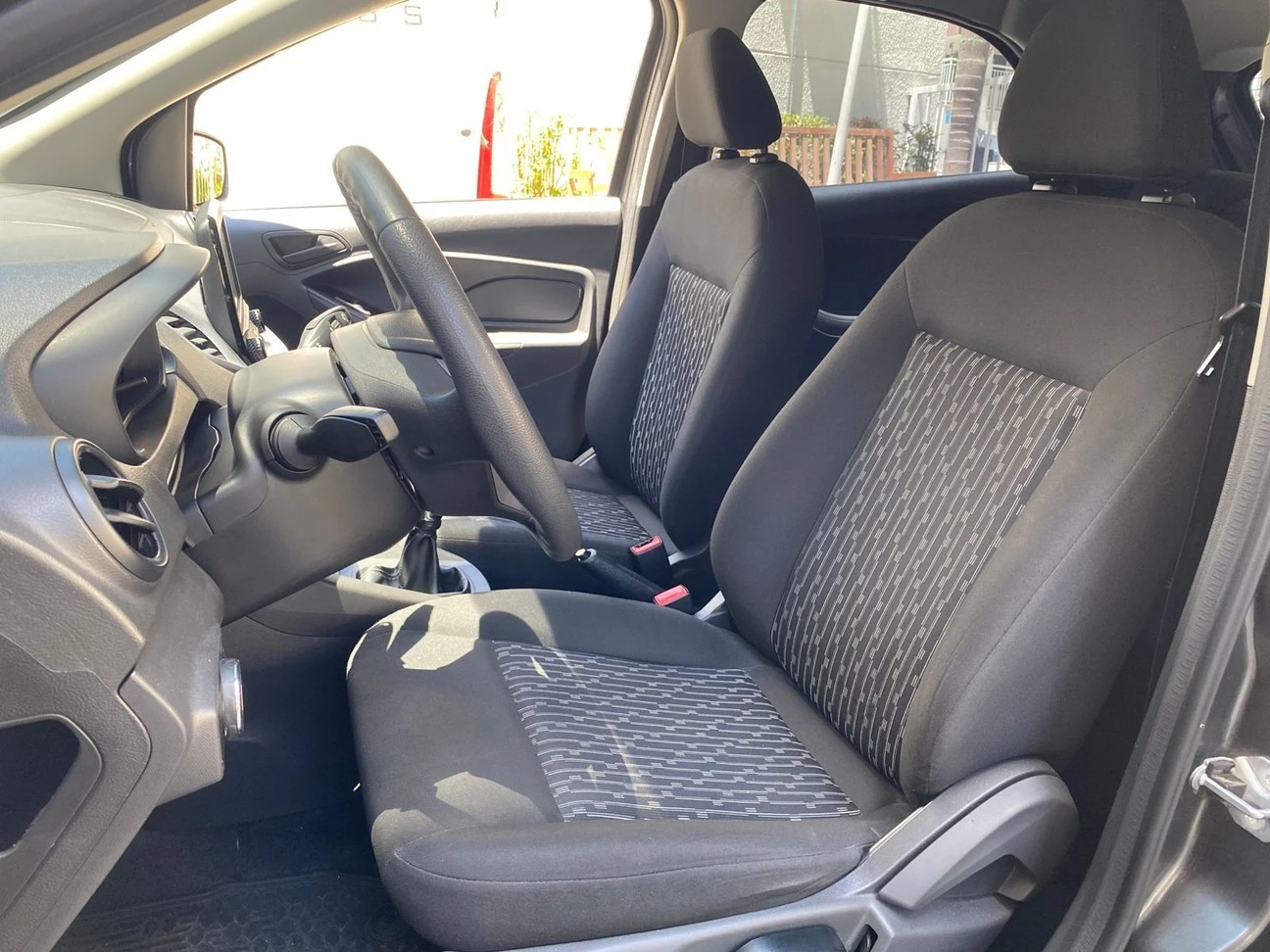 FORD KA