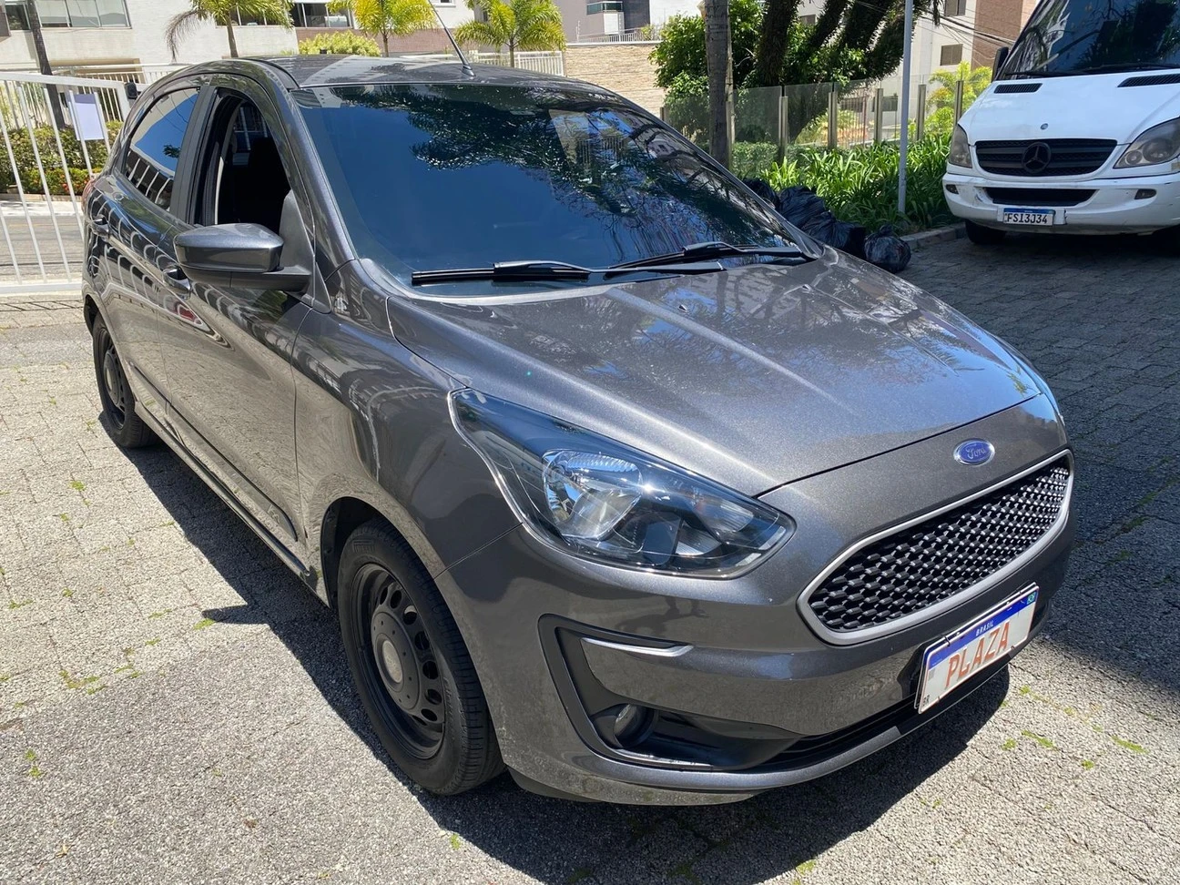 FORD KA