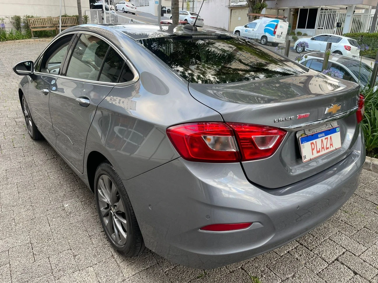 CHEVROLET CRUZE