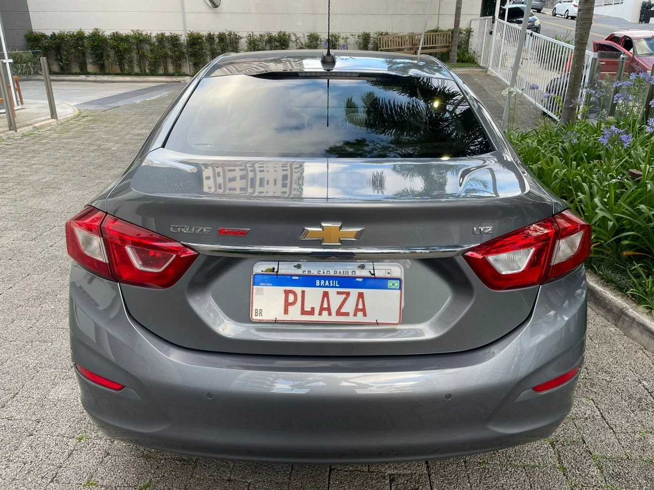 CHEVROLET CRUZE