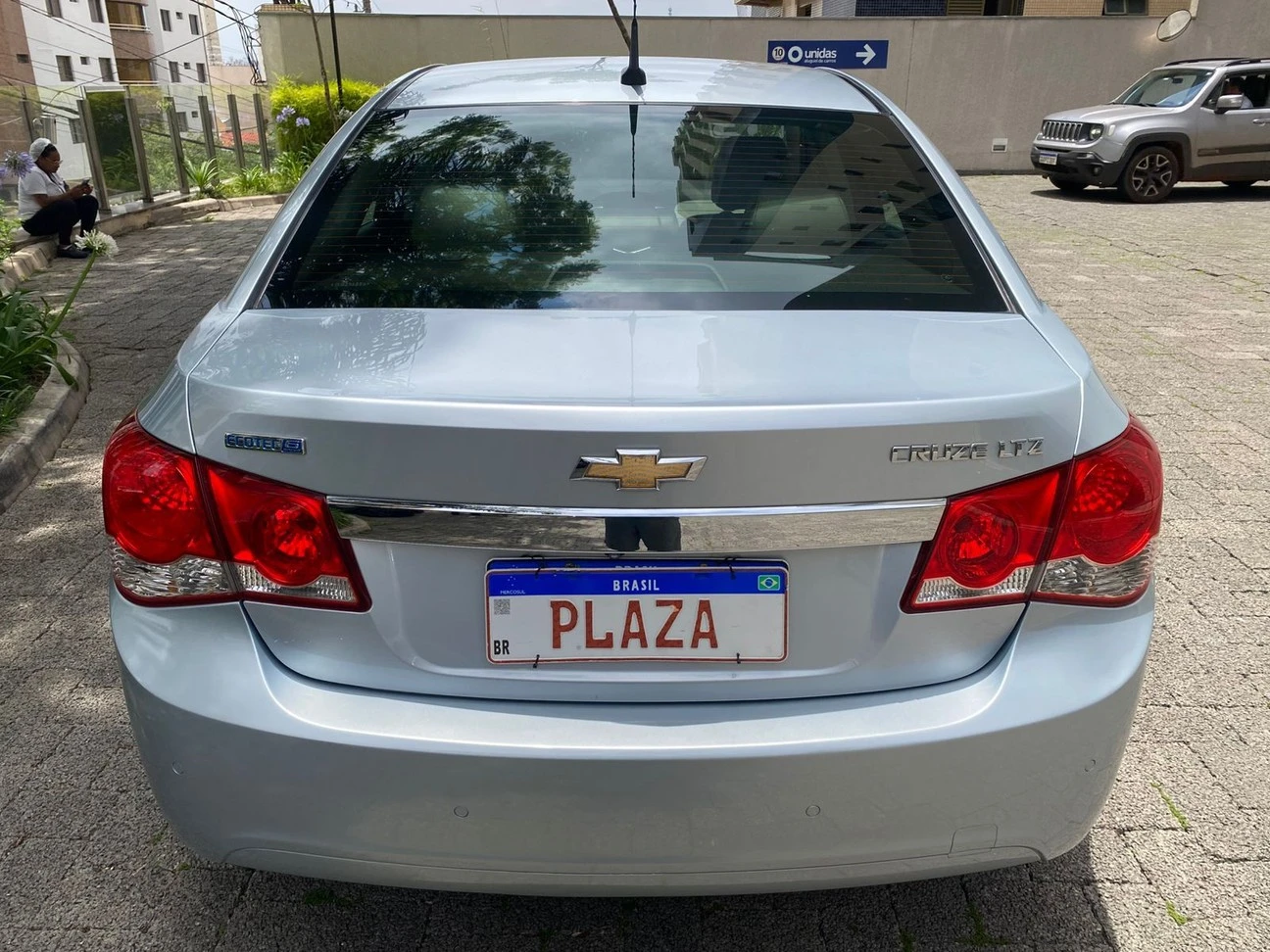CHEVROLET CRUZE