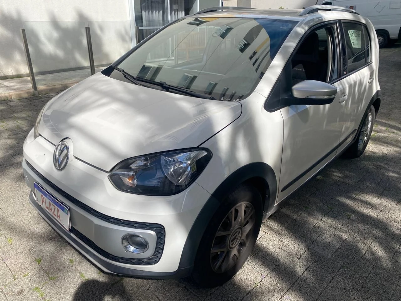 VOLKSWAGEN CROSS UP