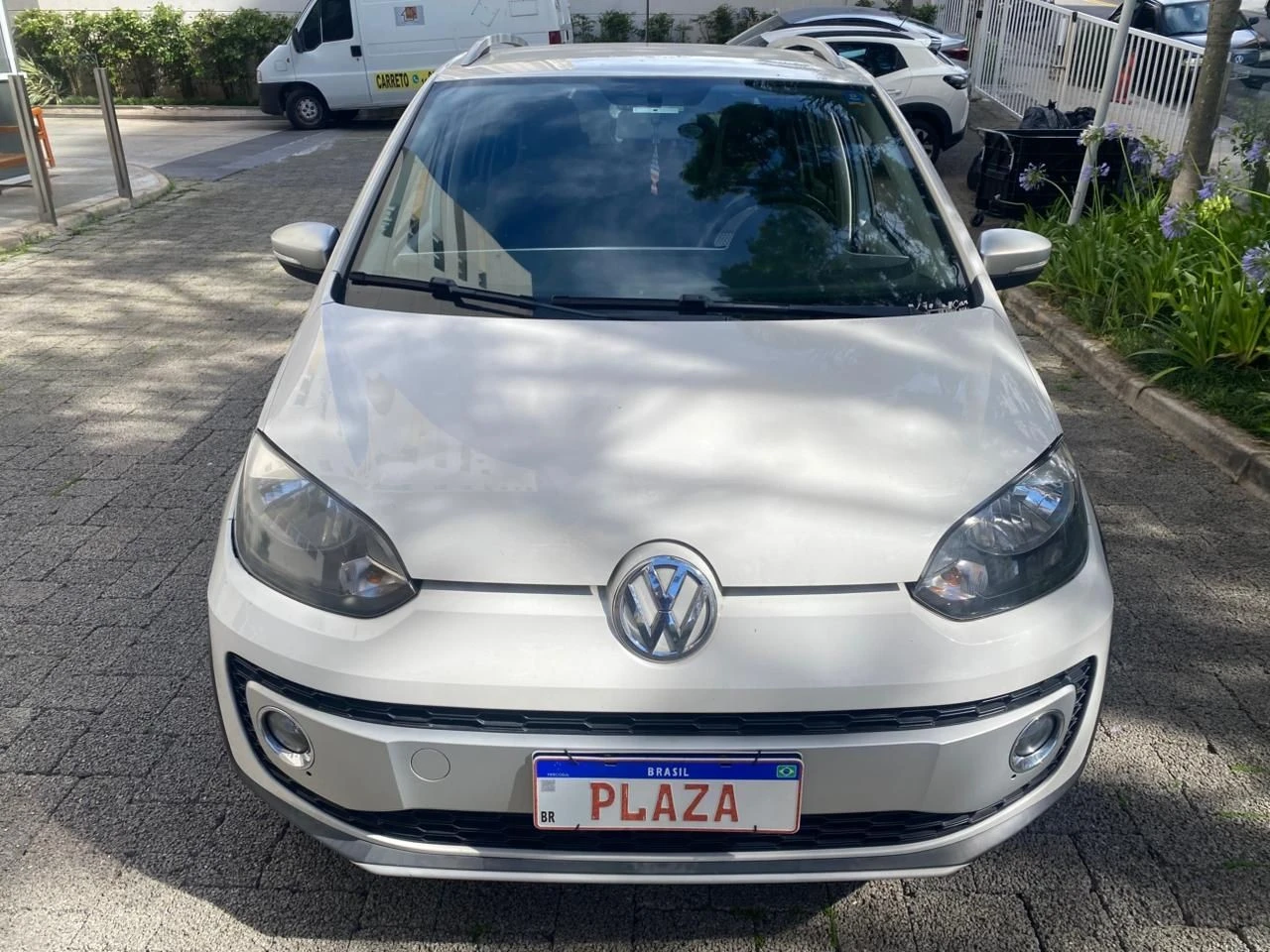 VOLKSWAGEN CROSS UP