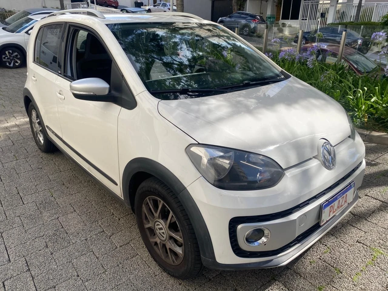 VOLKSWAGEN CROSS UP
