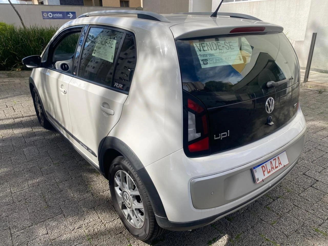 VOLKSWAGEN CROSS UP