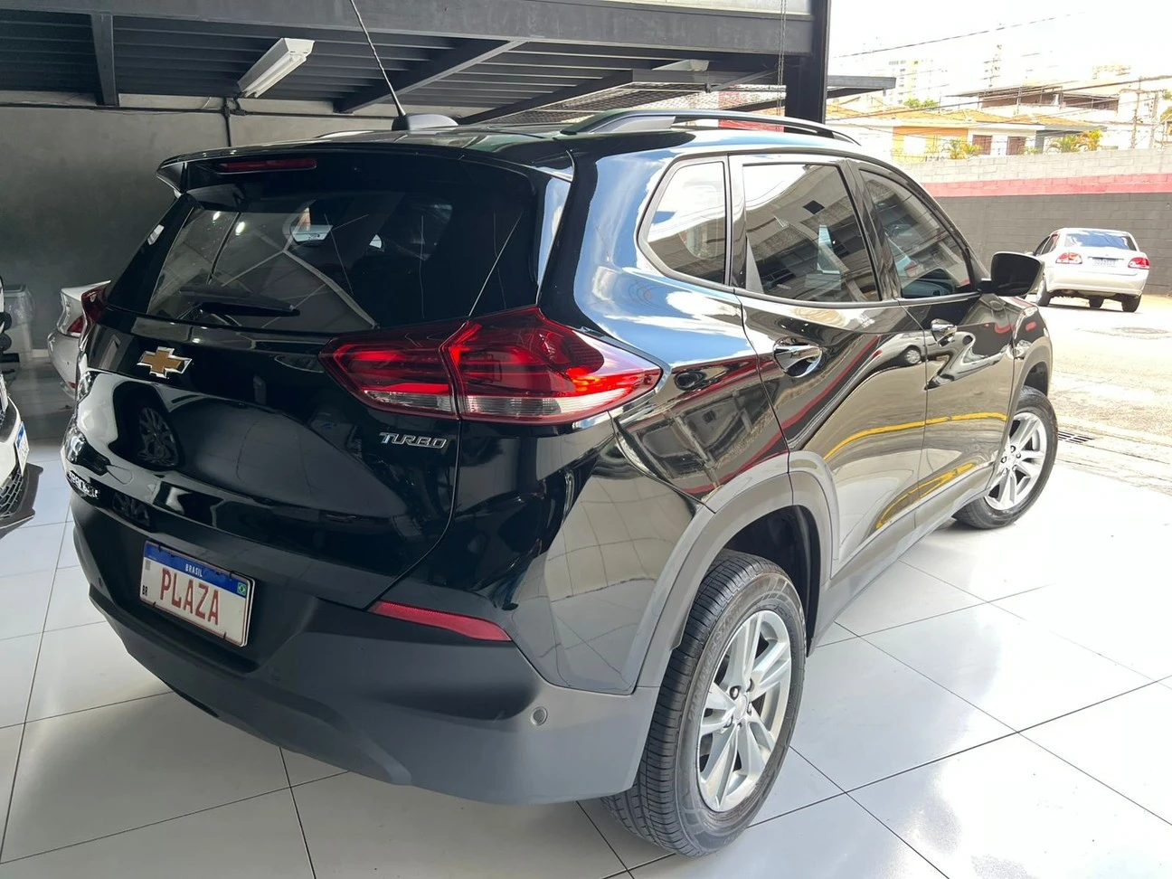 CHEVROLET TRACKER