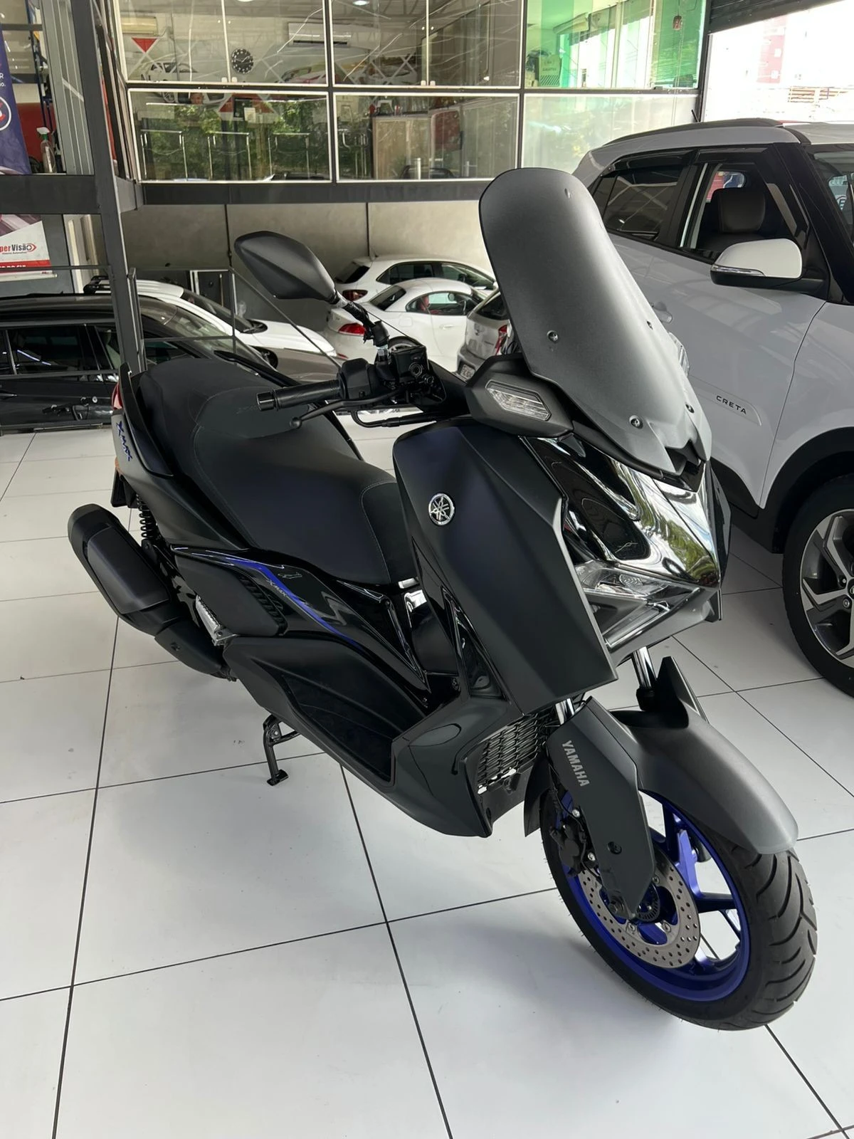 YAMAHA XMAX 300 CONNECTED ABS