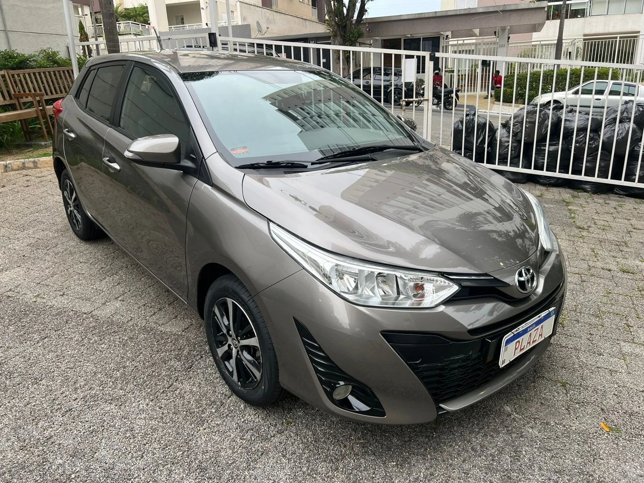 TOYOTA YARIS