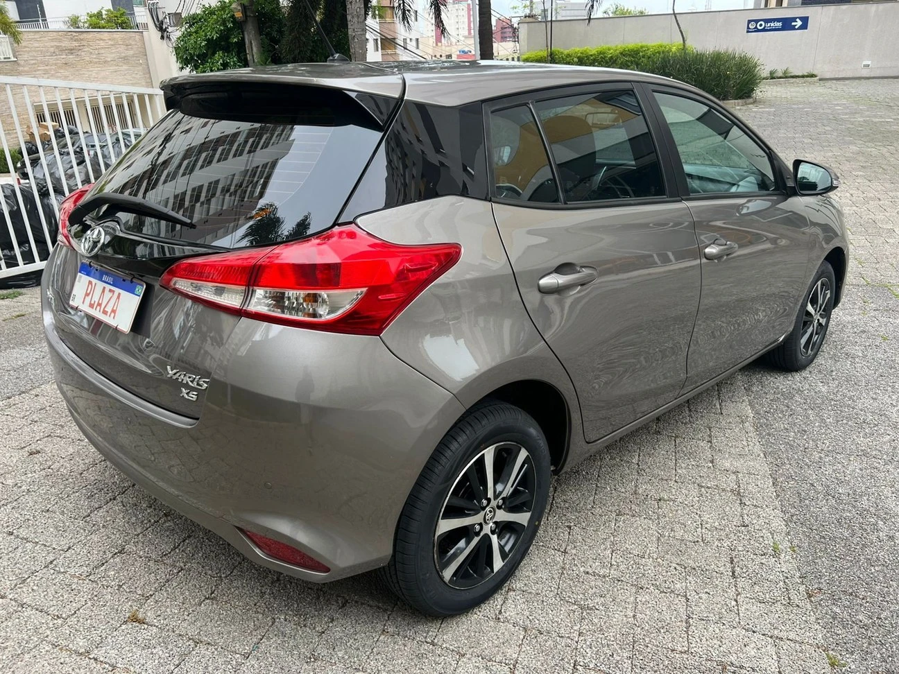 TOYOTA YARIS
