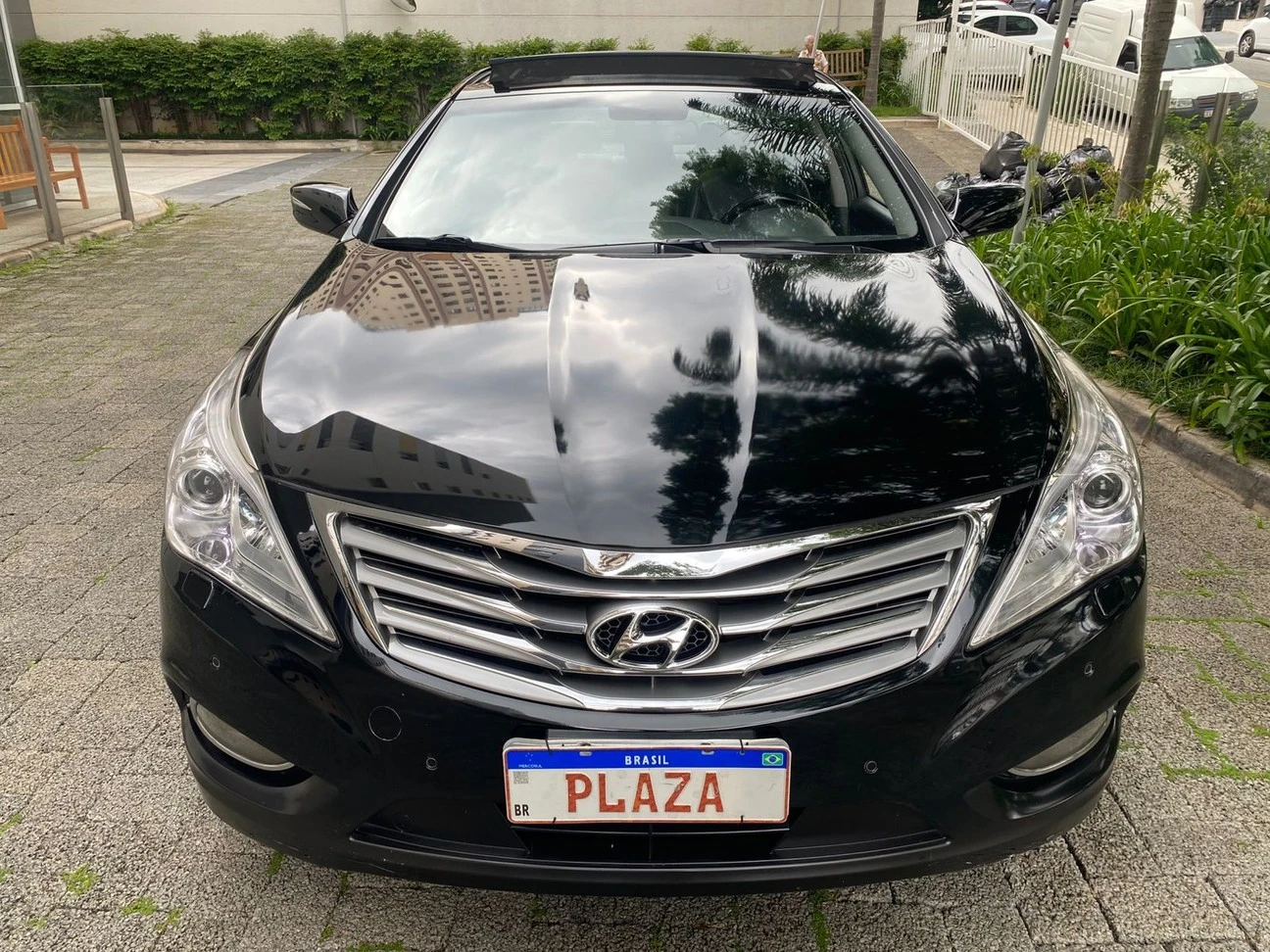 HYUNDAI AZERA