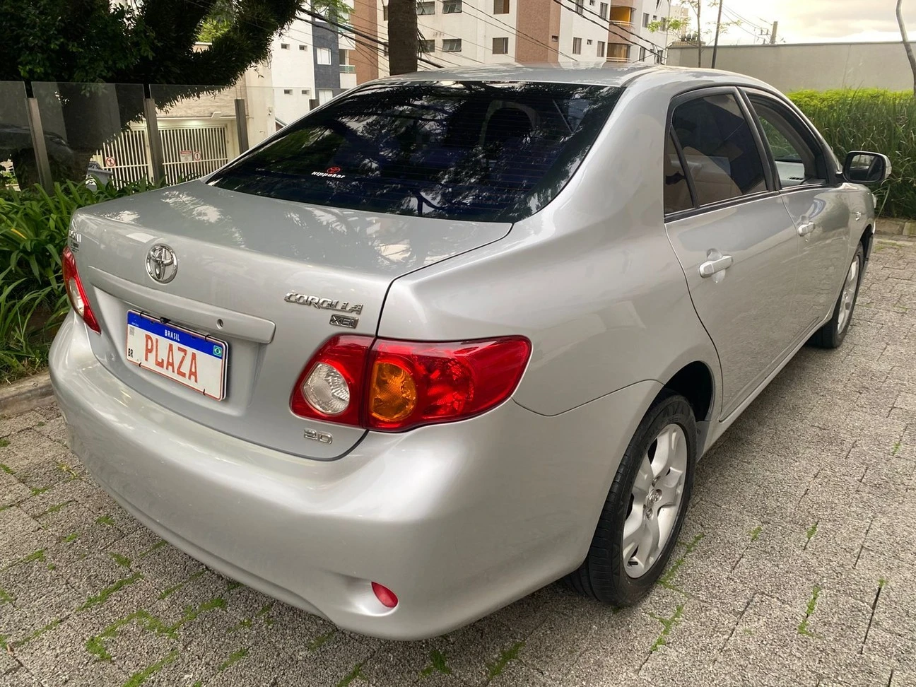 TOYOTA COROLLA