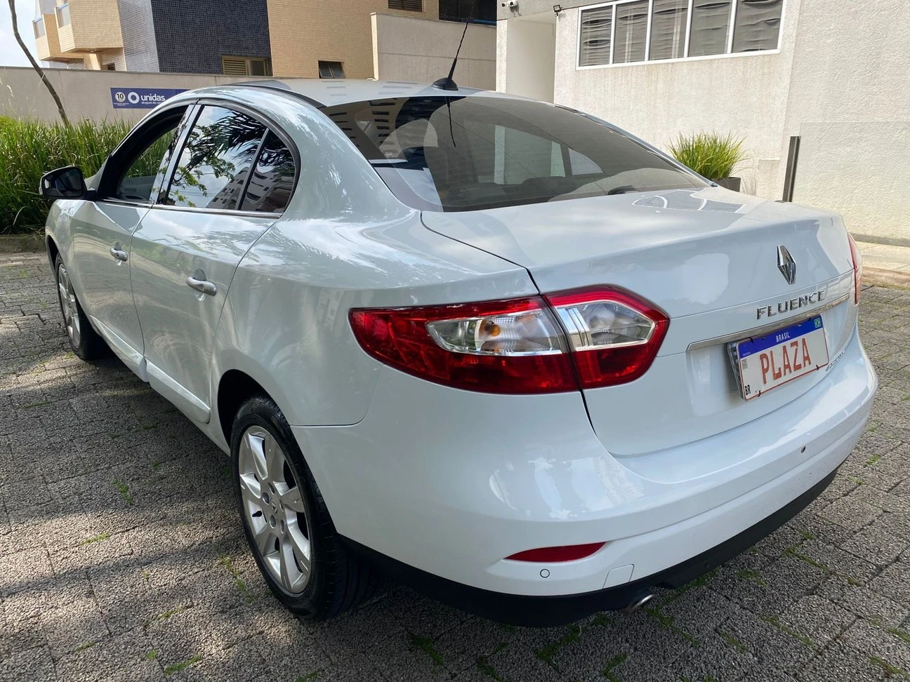 RENAULT FLUENCE