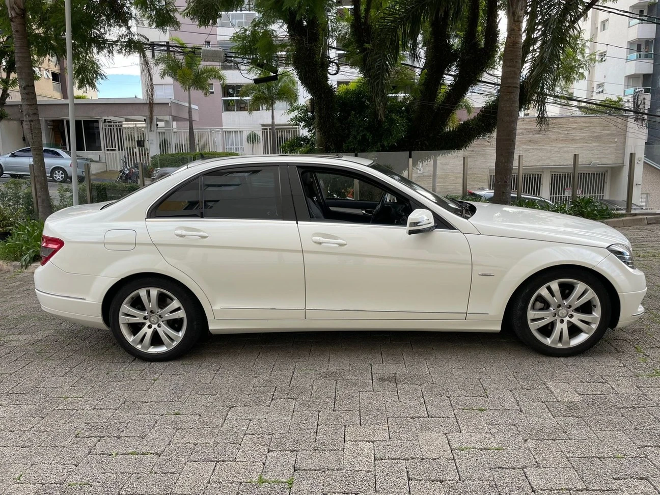 MERCEDES-BENZ C 200 K