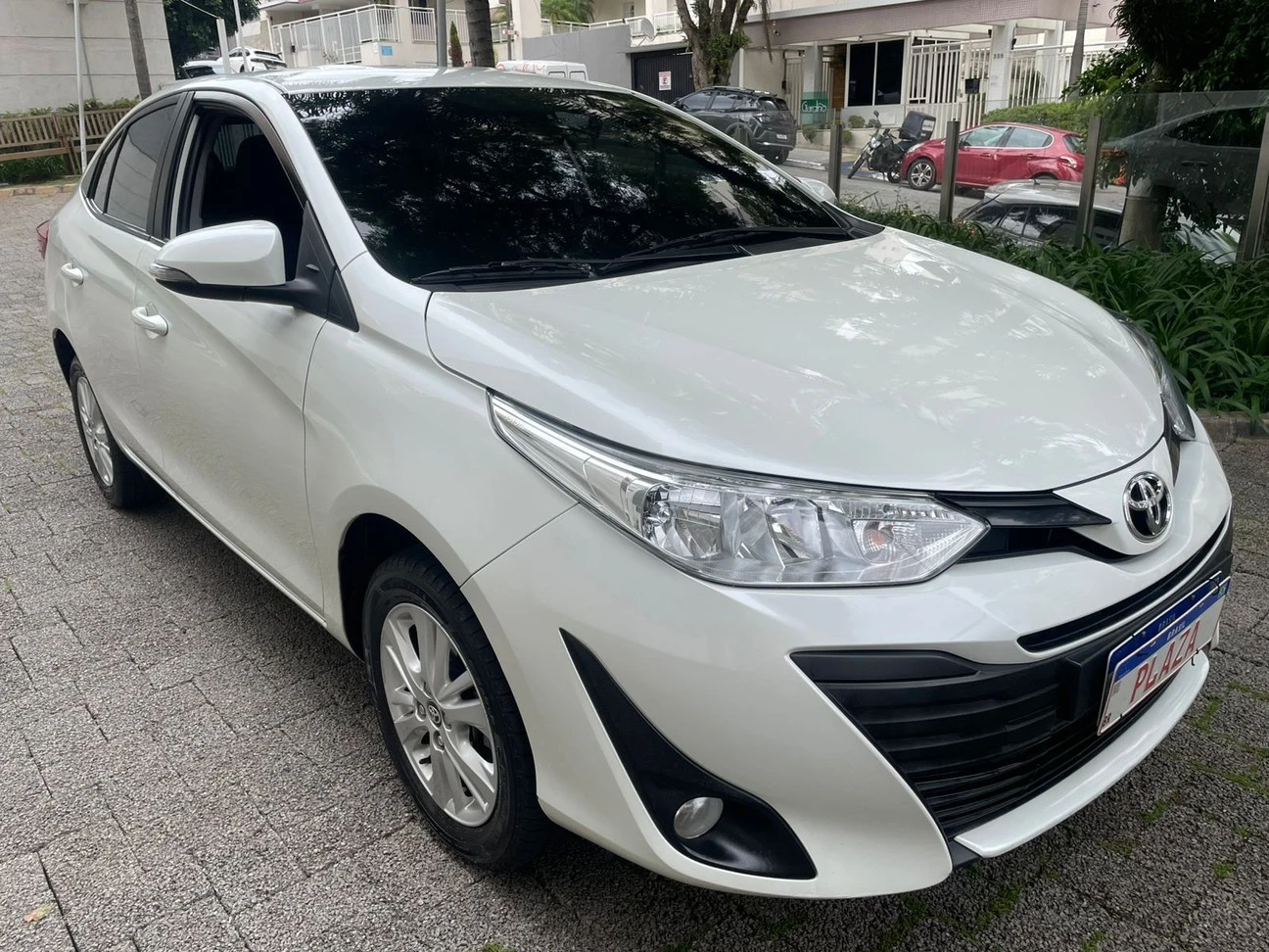 TOYOTA YARIS