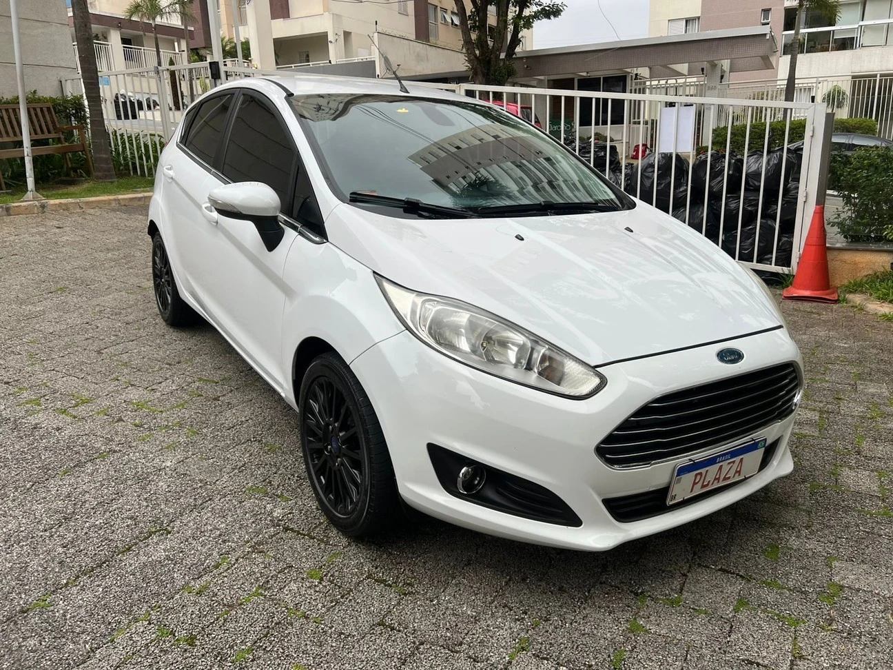 FORD FIESTA
