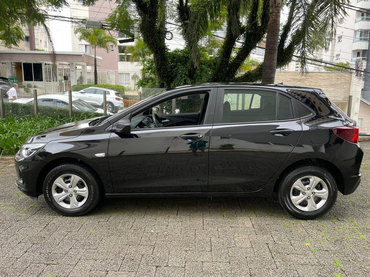 CHEVROLET ONIX