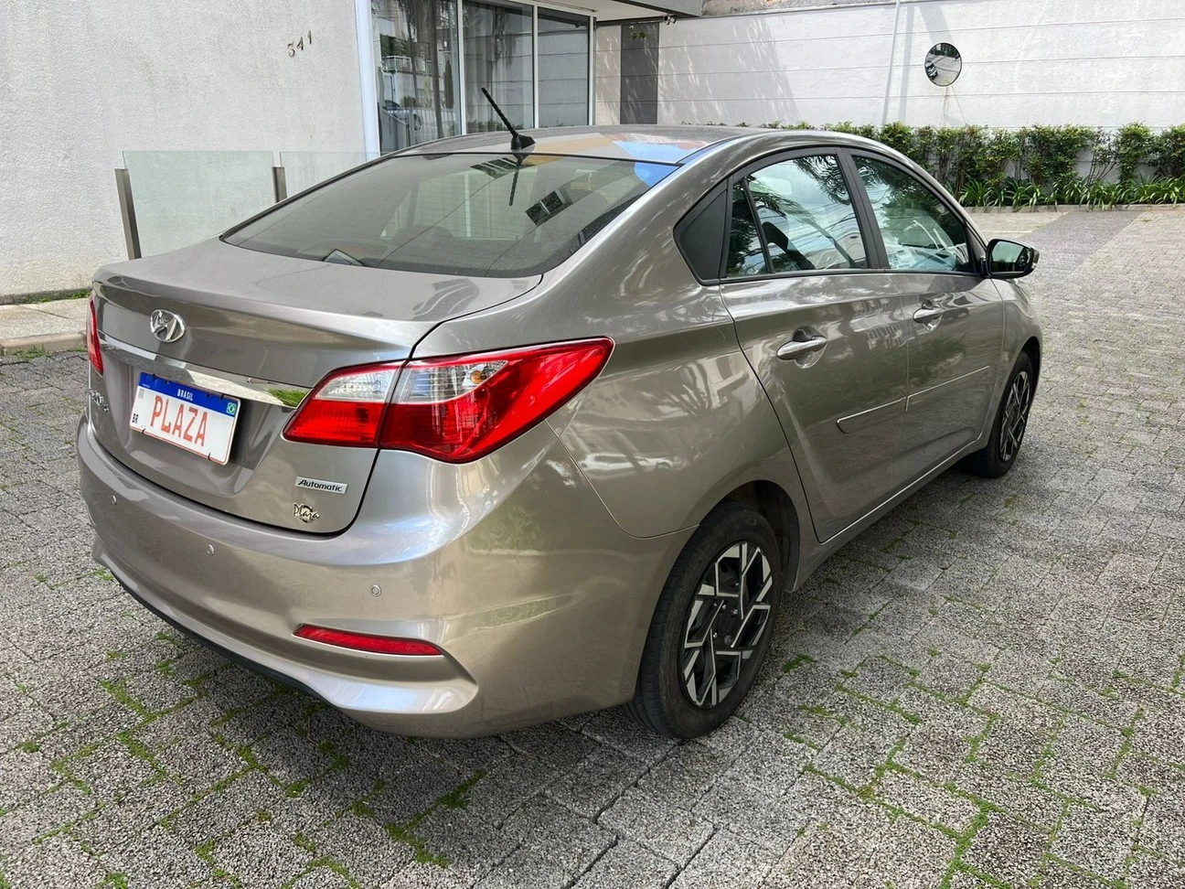 HYUNDAI HB20S