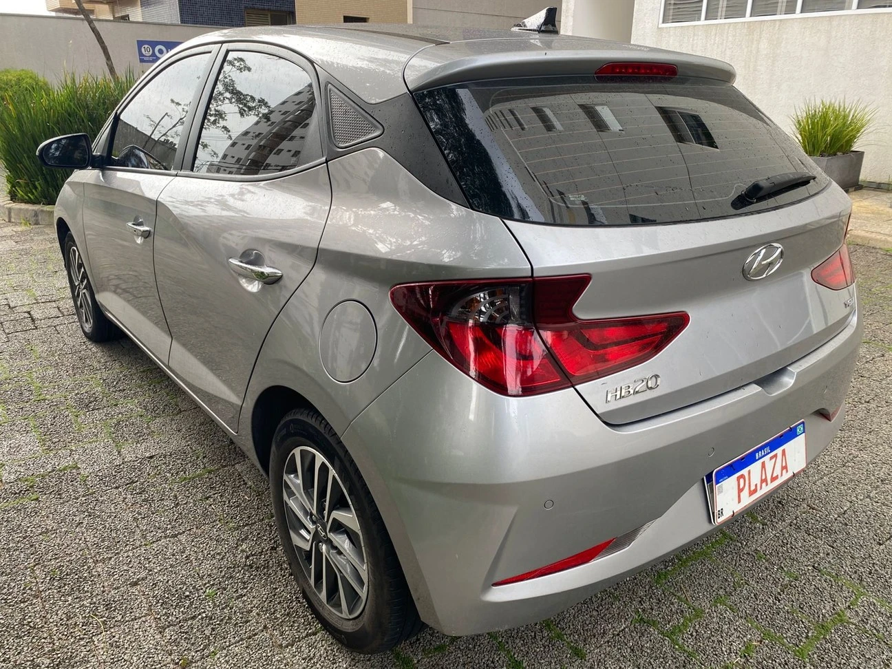 HYUNDAI HB20
