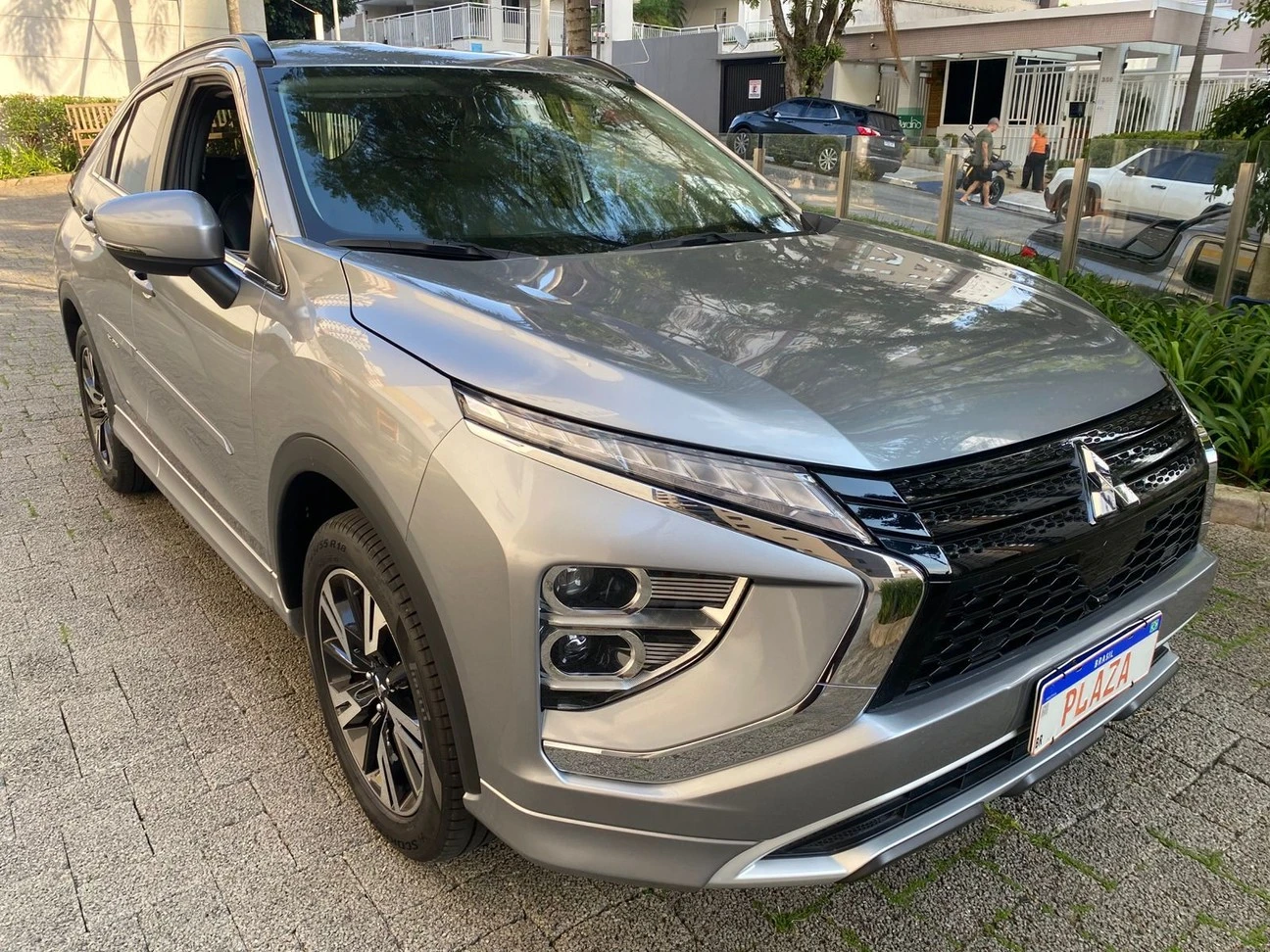 MITSUBISHI ECLIPSE CROSS