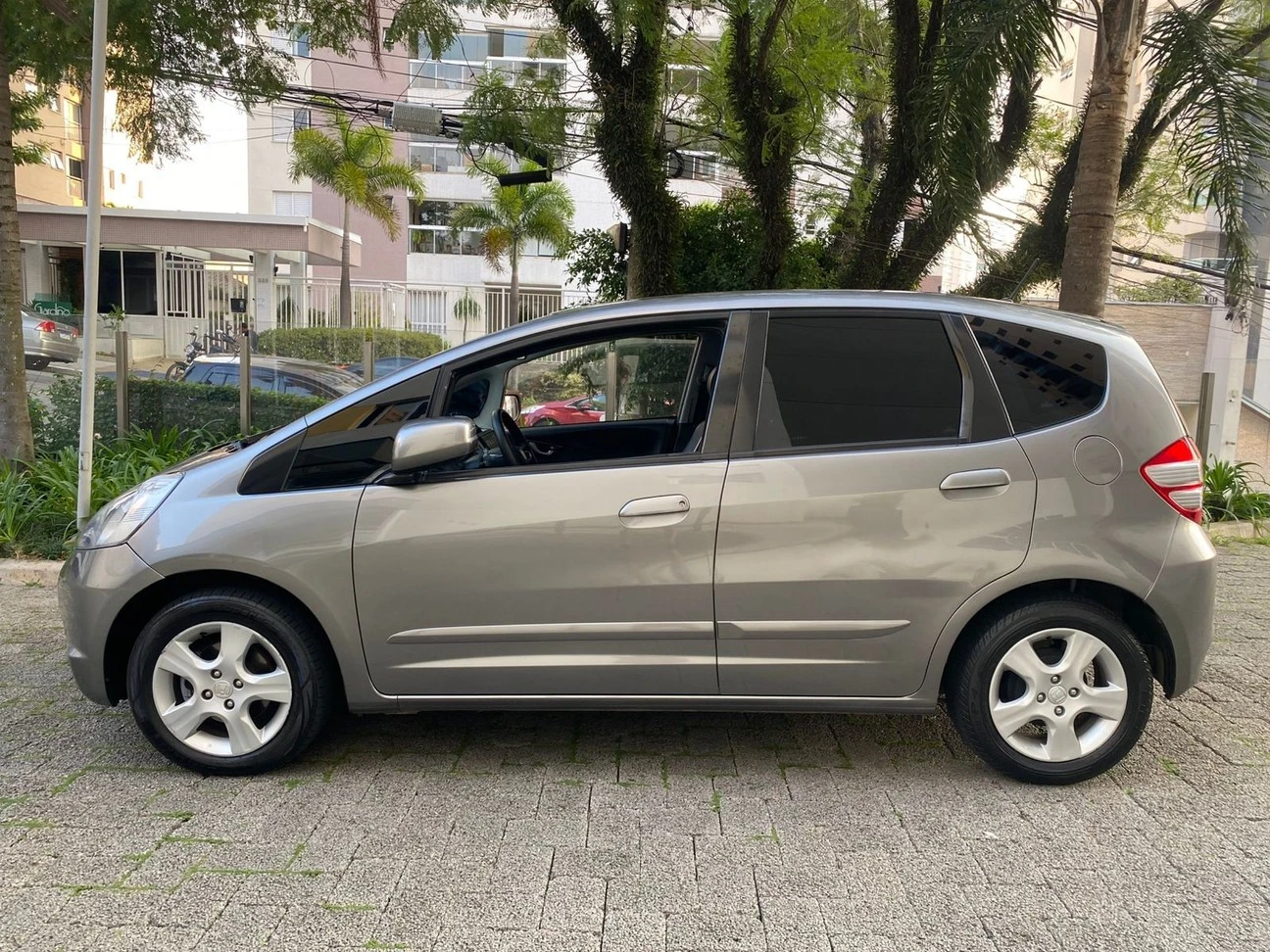 HONDA FIT