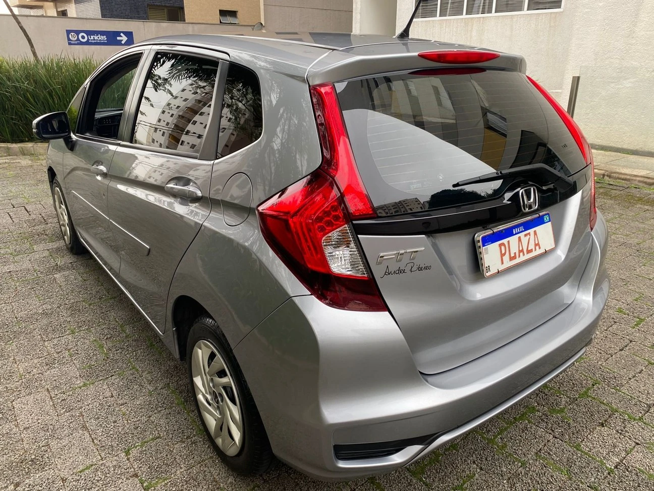 HONDA FIT