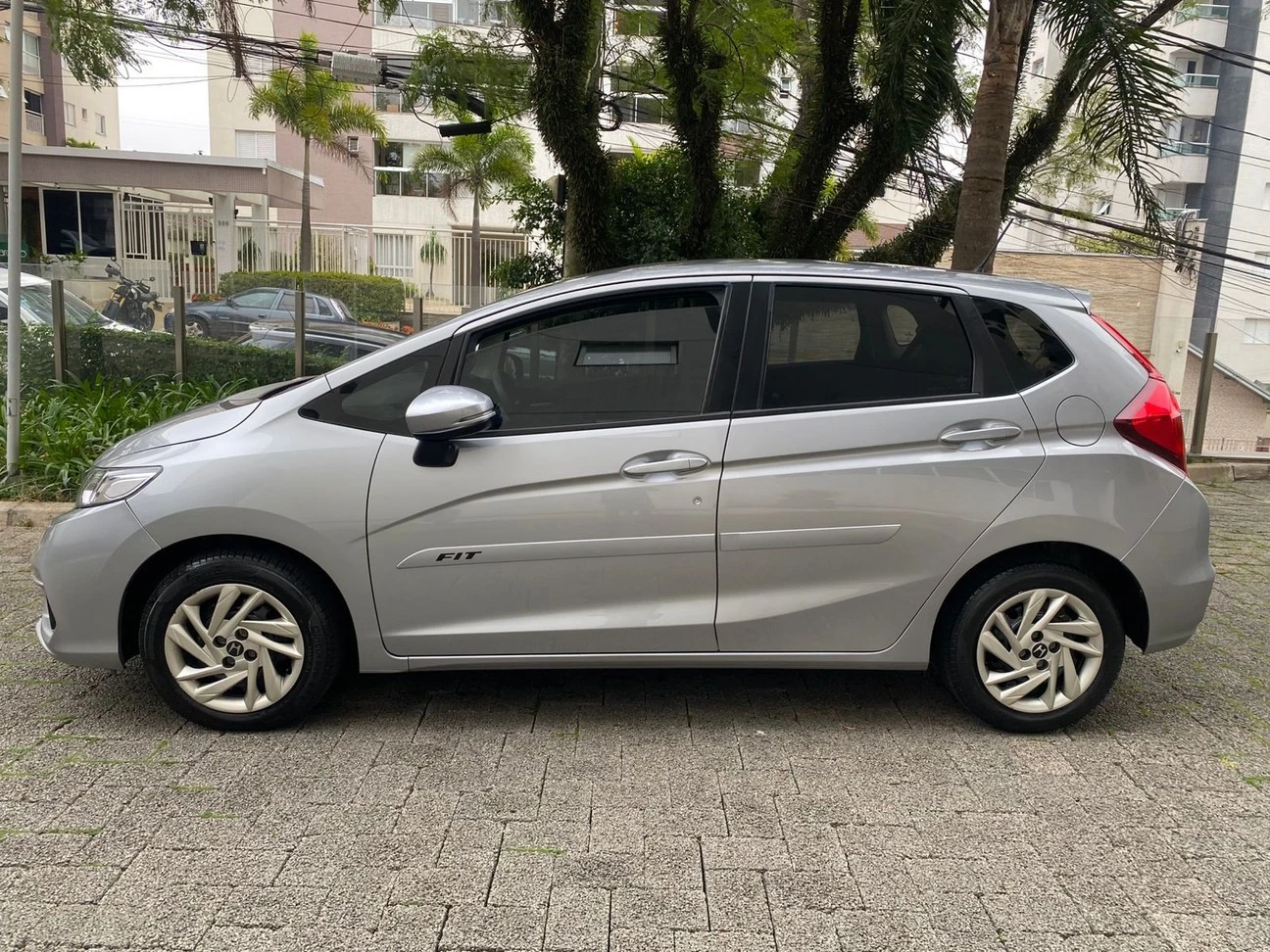 HONDA FIT