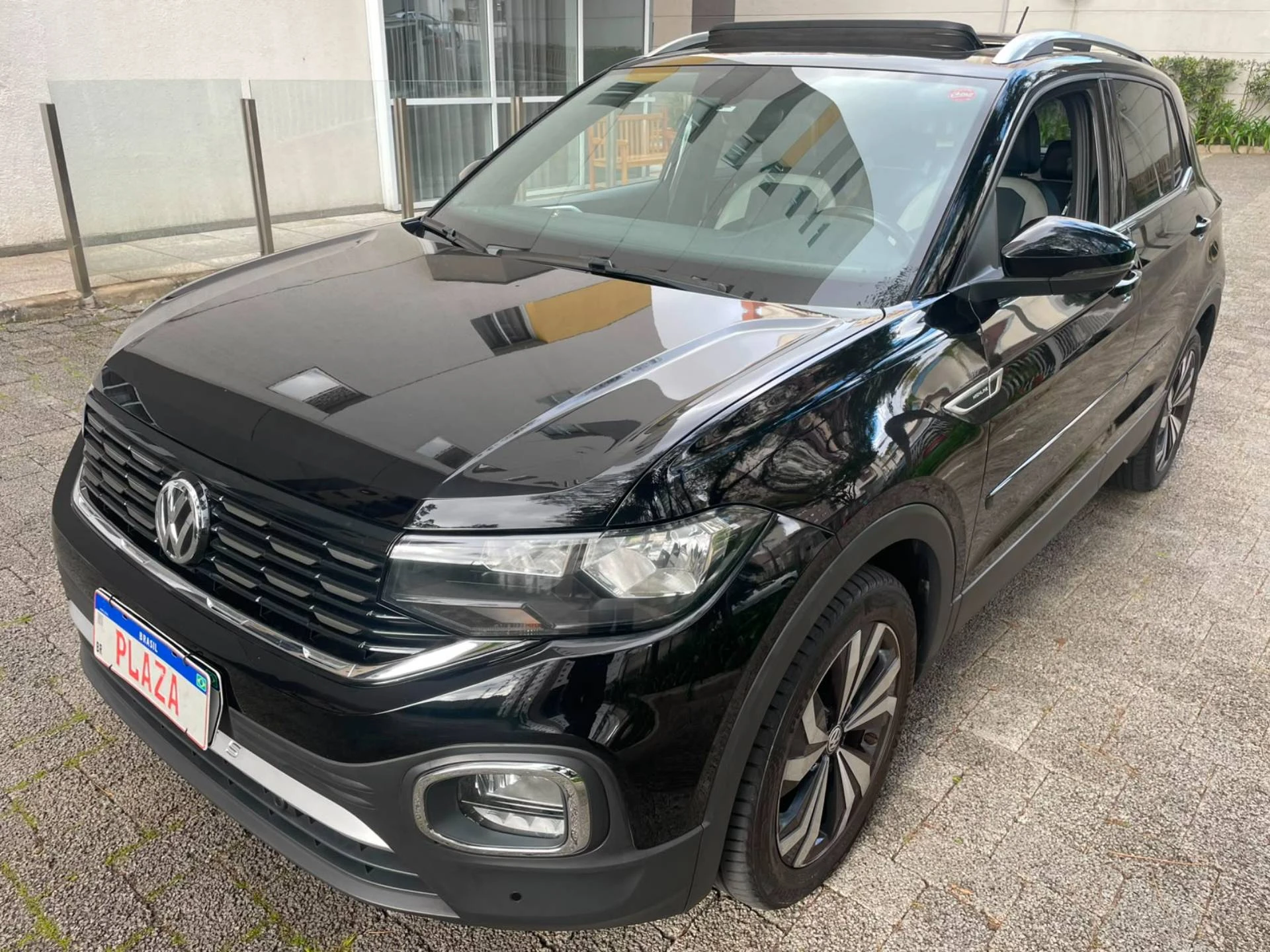 T-CROSS