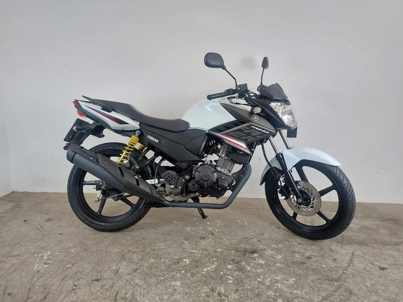 YAMAHA FAZER YS 150 SED