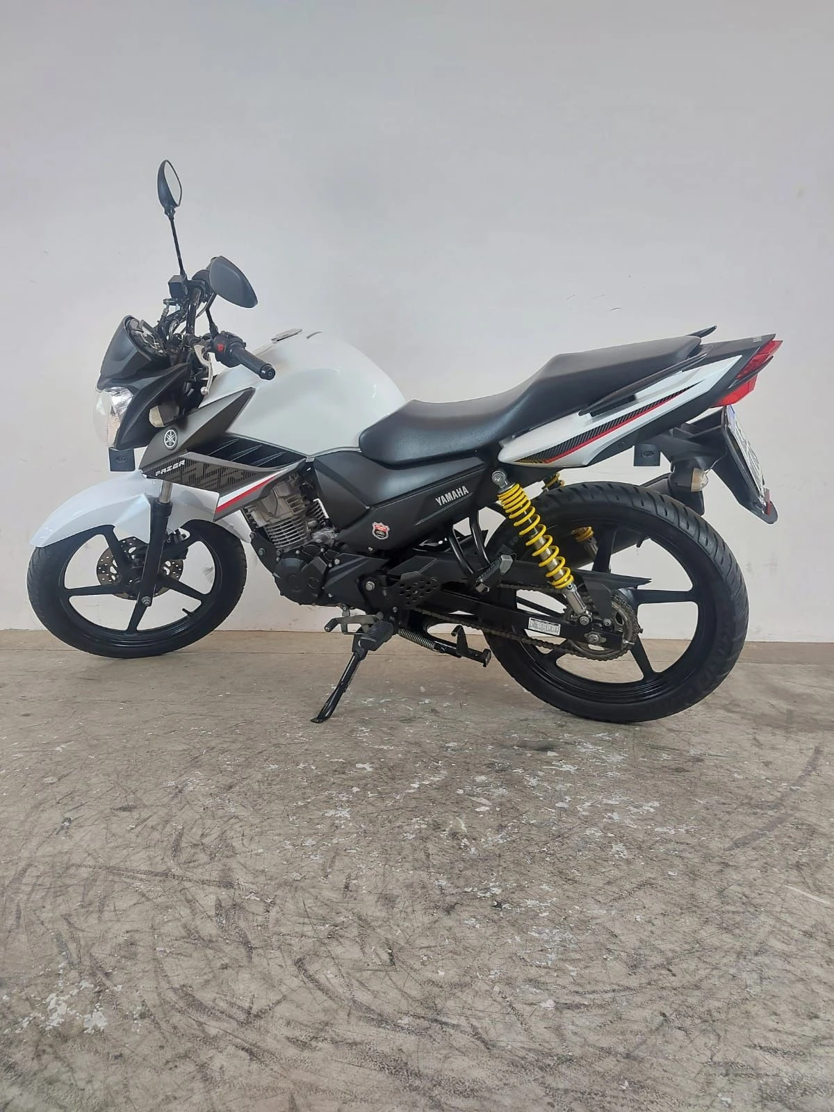 YAMAHA FAZER YS 150 SED