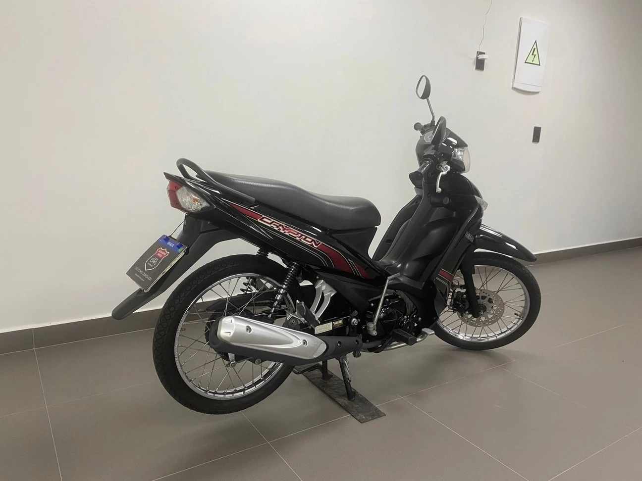 YAMAHA T115 CRYPTON ED