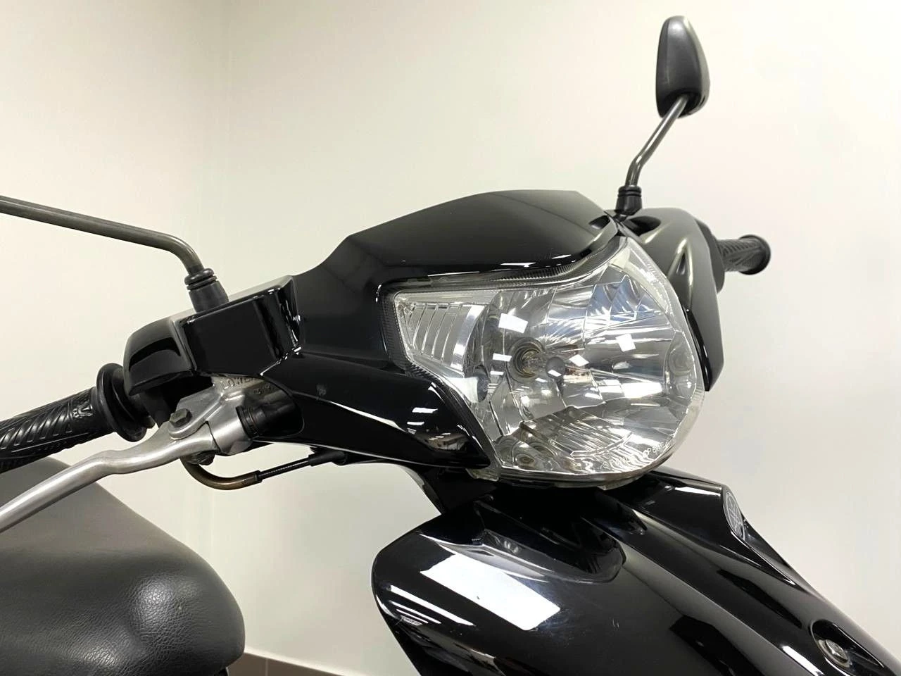 YAMAHA T115 CRYPTON ED