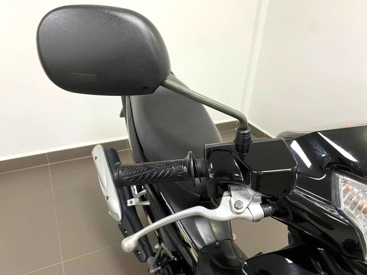 YAMAHA T115 CRYPTON ED