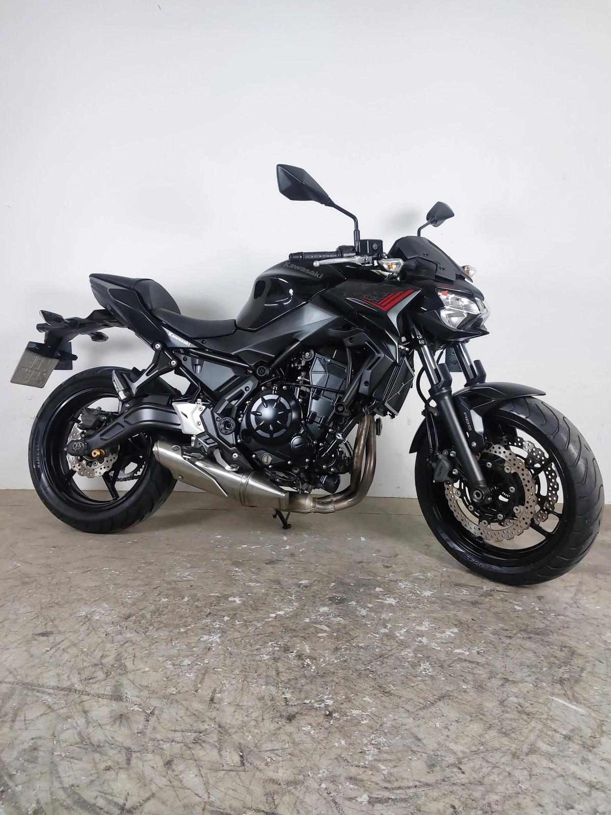 KAWASAKI Z650 ABS