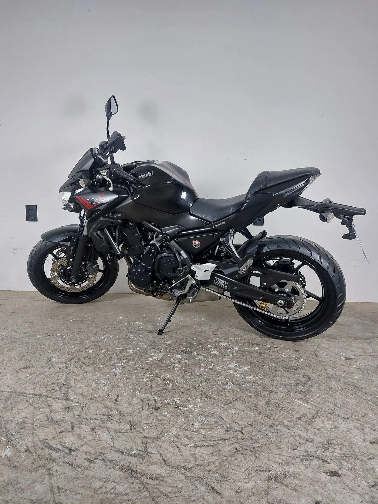 KAWASAKI Z650 ABS