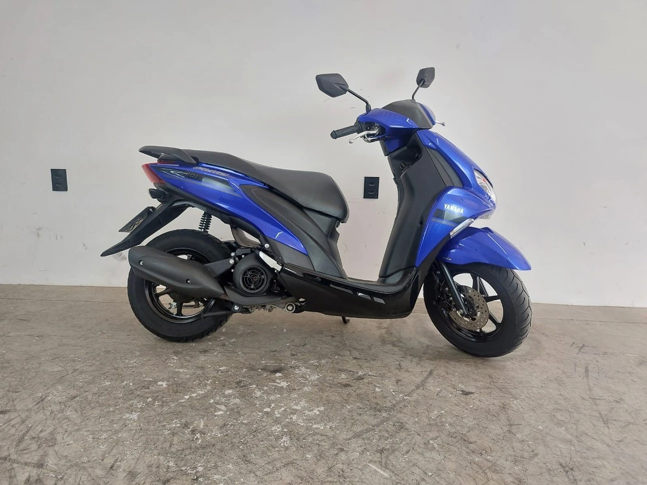 YAMAHA FLUO 125 ABS