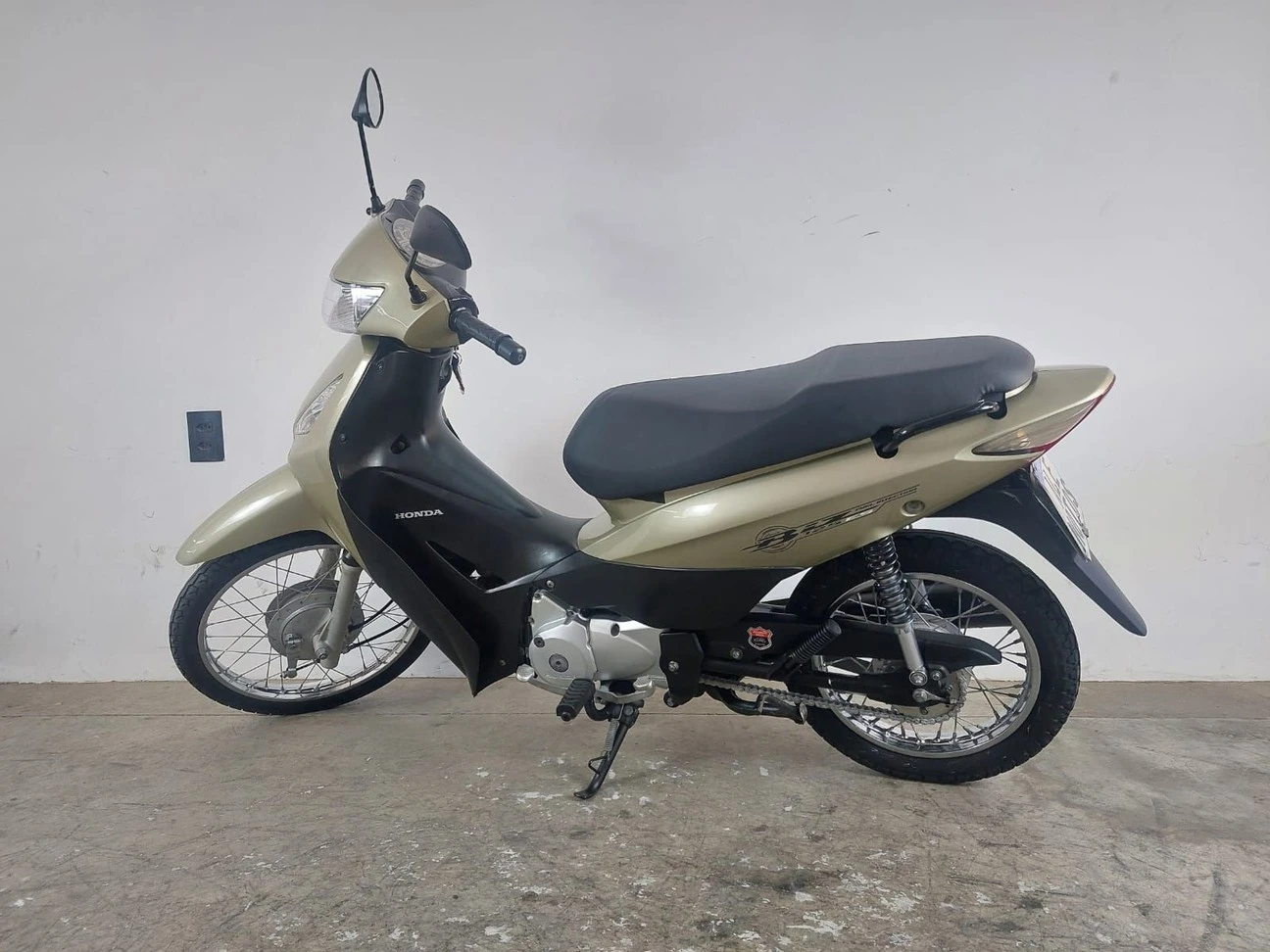 HONDA BIZ 125 ES