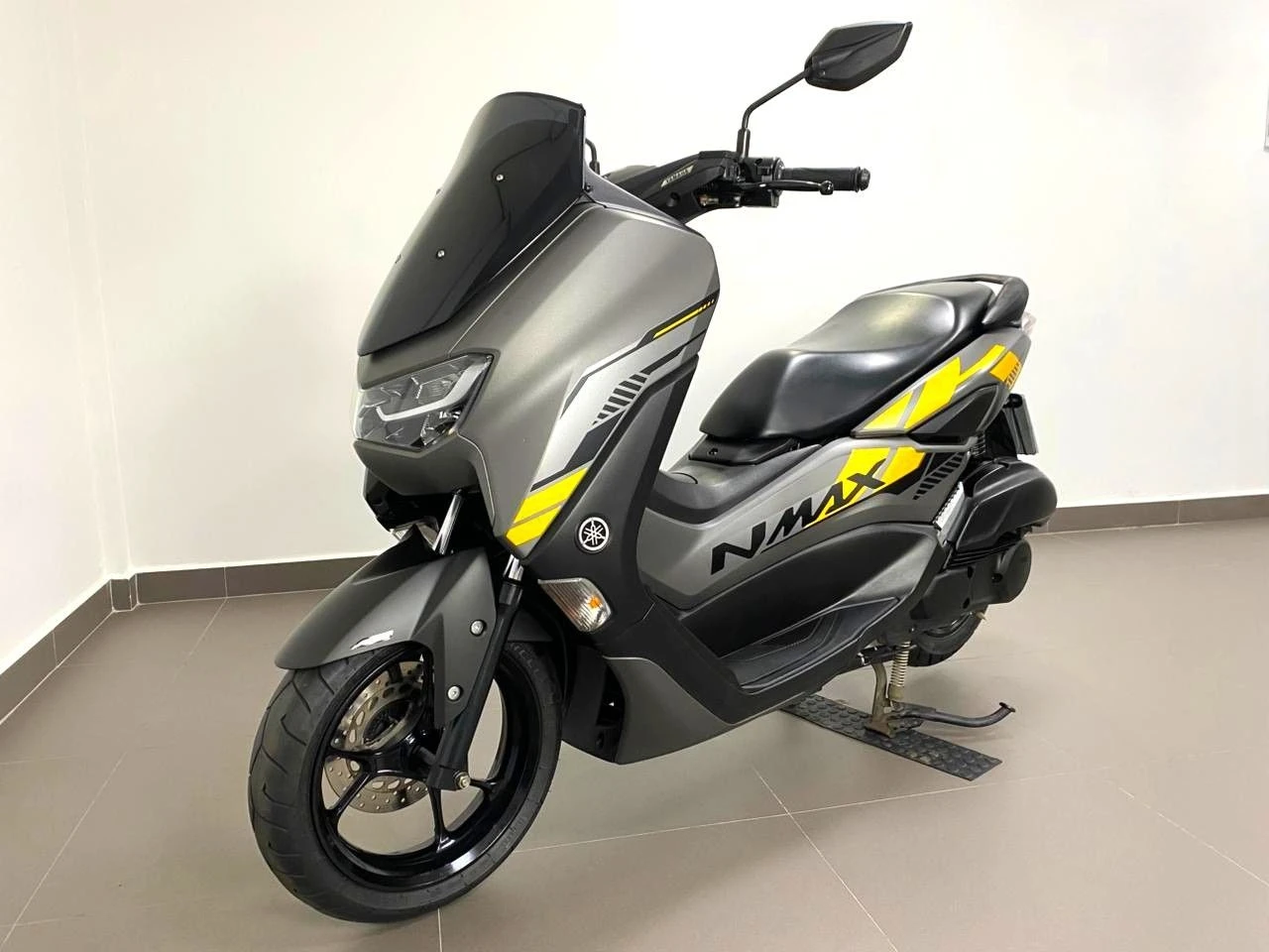 YAMAHA NMAX 160 ABS